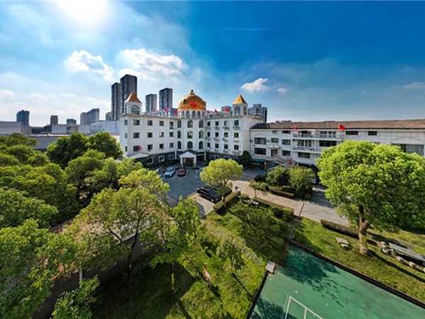 堅守業(yè)盛堂集團使命，打造專業(yè)培訓(xùn)團隊——學(xué)術(shù)培訓(xùn)部